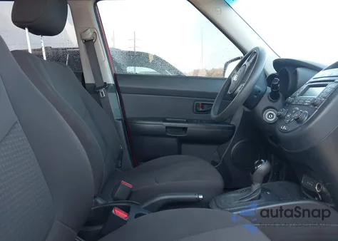 2013 Kia Soul z USA, uszkodzony, nr VIN KNDJT2A59D7549744